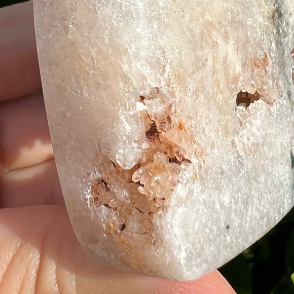 Pink Amethyst Heart with Druzy Pockets and Green Jasper - Picture 3 of 7